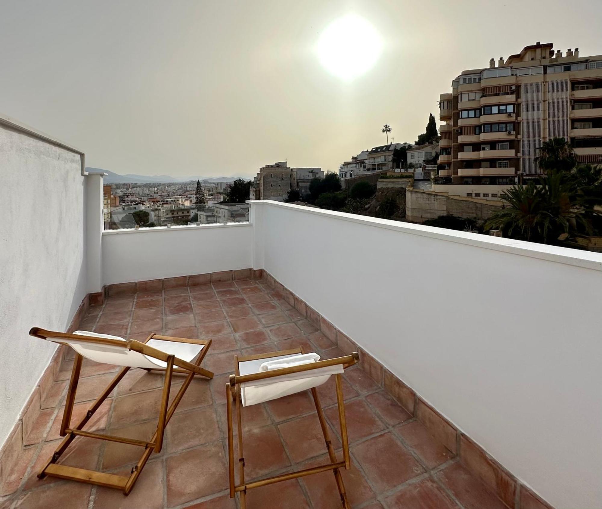 马拉加Atico Con Solarium Y Bbq Cerca Del Centro 6 Pax公寓 外观 照片
